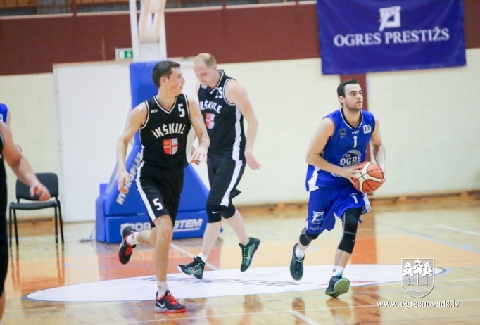 Ogres basketbola izlase ar uzvaru sāk atlases turnīru