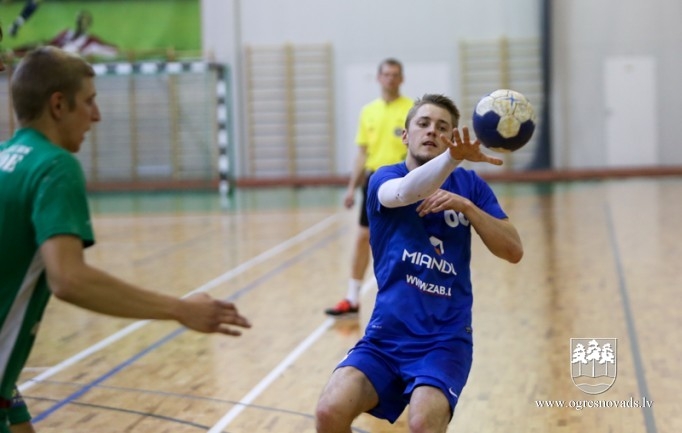 Ogres novada handbola izlase kvalificējas Latvijas Olimpiādei