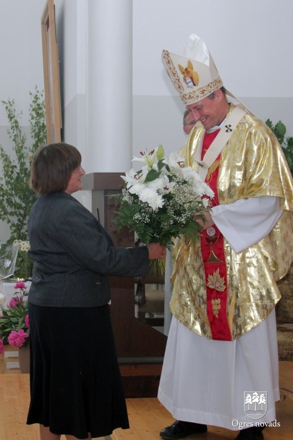 Rīgas arhibīskapa - metropolīta Zbigņeva  Stankeviča  vizitācija Suntažu Romas katoļu draudzē