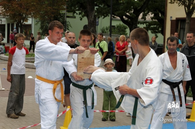 Ogres sporta svētki Brīvības ielā 2011. gadā