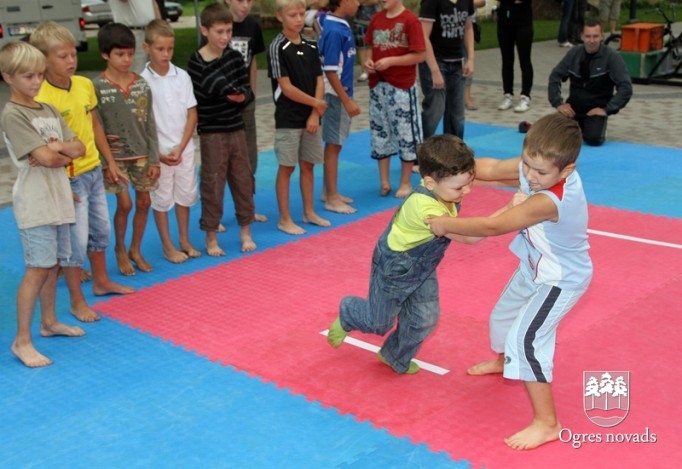 Ogres sporta svētki Brīvības ielā 2011. gadā