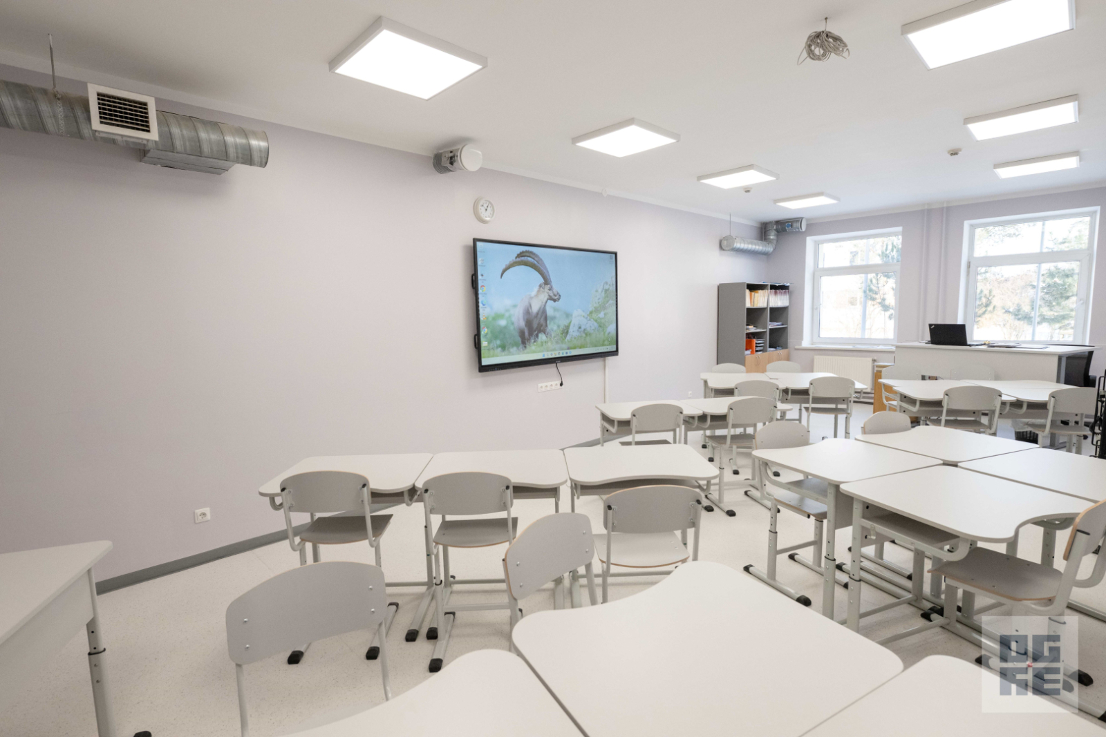 Noslēgušies Ikšķiles vidusskolas iekštelpu pārbūves darbi – radītas jaunas mācību telpas un būtiski uzlabota skolas vide