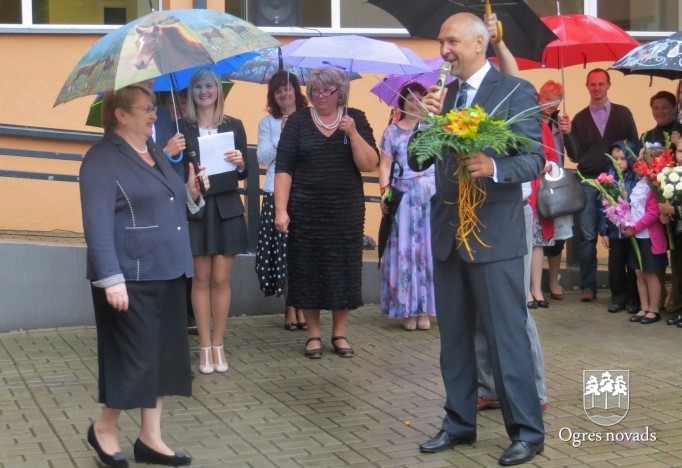 Novada lielākajās skolās mācības sākušās