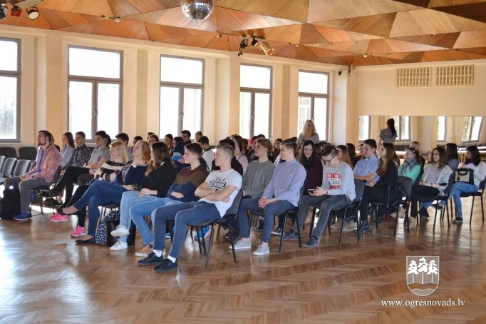 Ogres novada jaunieši tiekas ikgadējā forumā