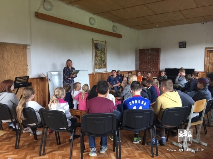 Jaudīgs starts Krapes skolai UNIVERSUM (25.09.2020.)