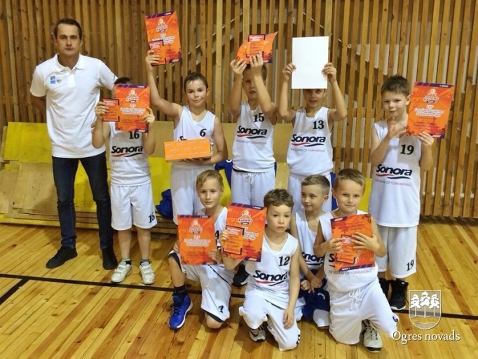 Ogres basketbolistiem labas sekmes "Kārums kausa" izcīņā