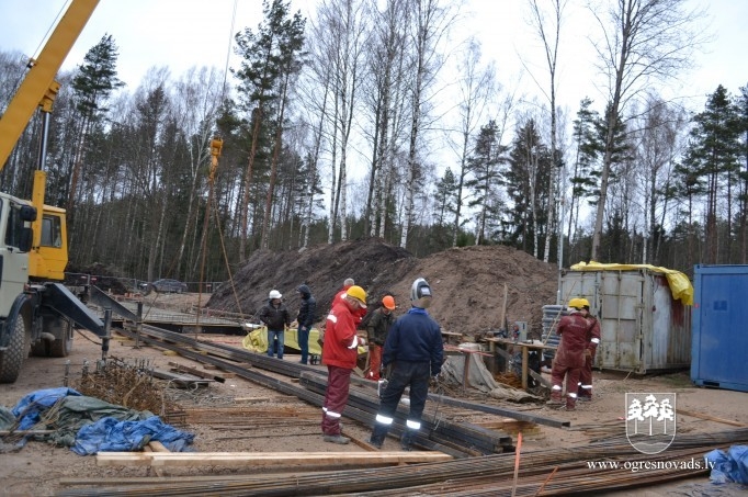 Jaunās katlu mājas būvdarbi Ogrē rit veiksmīgi