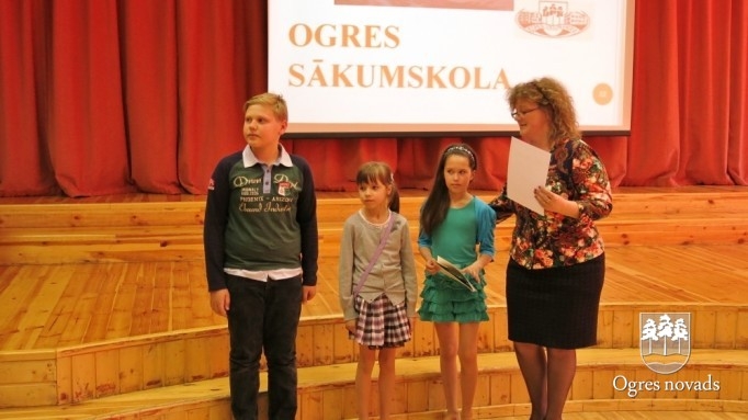 Ogres Valsts ģimnāzijas skolēniem augsti rezultāti matemātikas un ZPD konkursā