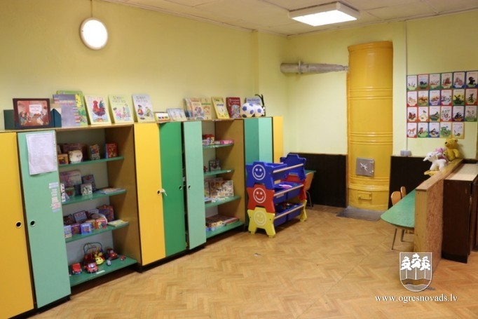Krapes skola turpina sniegt pilnvērtīgas zināšanas skolēniem