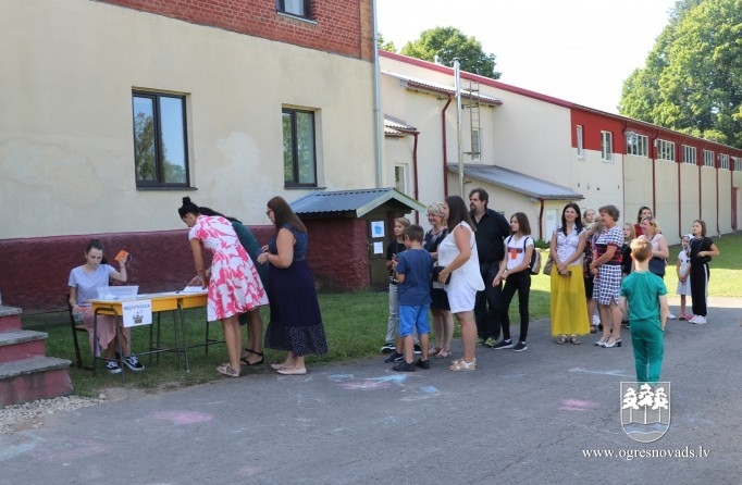 Atvērto durvju diena Krapes skolā Universum (19.08.2020.)