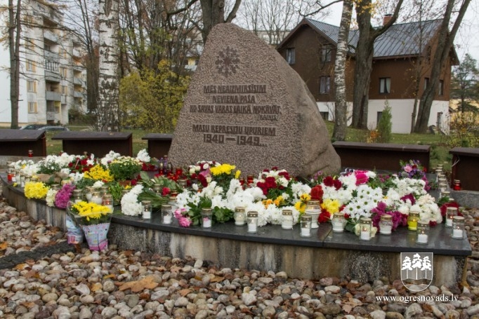 Latvijas Politiski represēto apvienība atzīmē 30 gadu jubileju