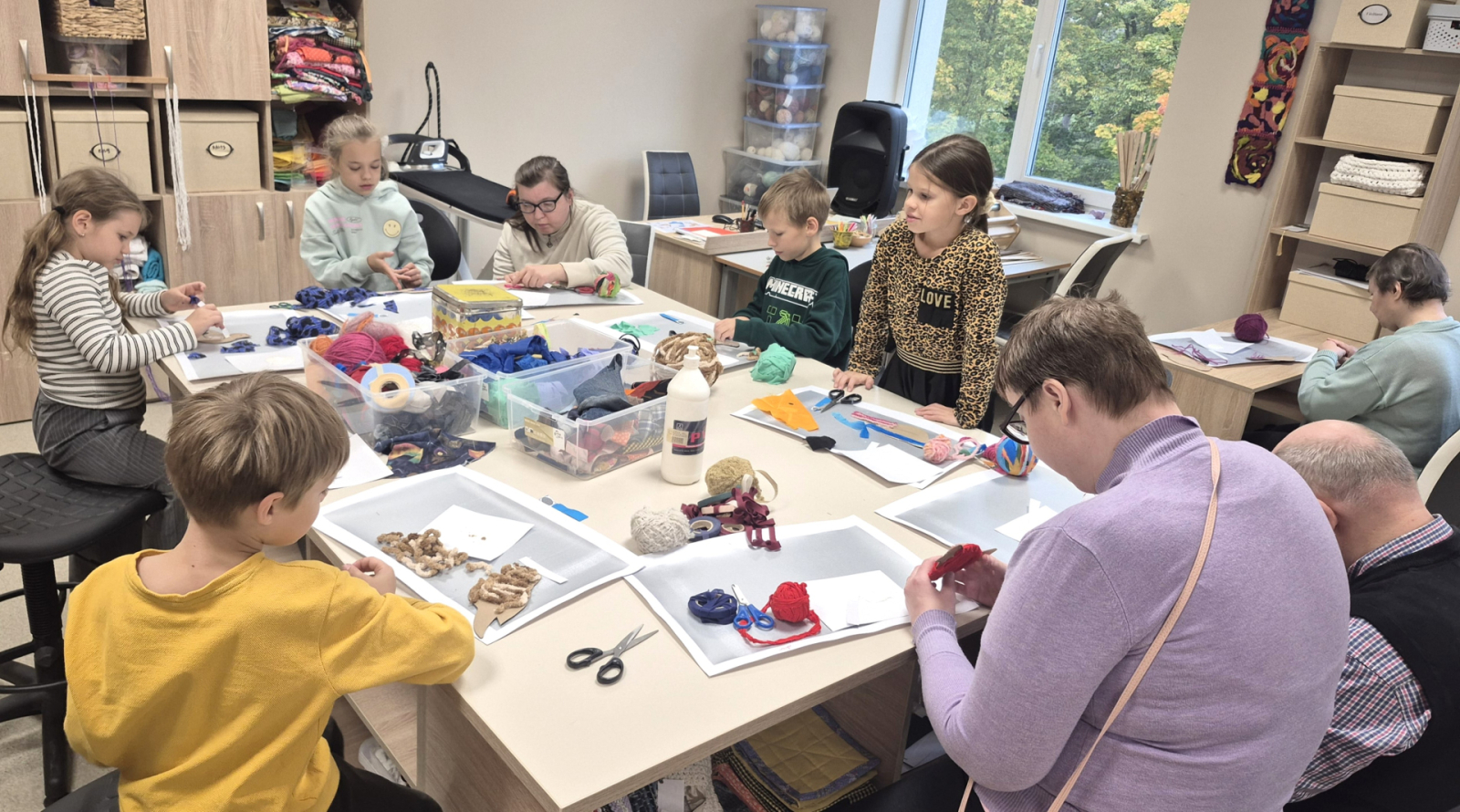 Labo darbu nedēļas pasākums Specializētajās darbnīcās, kur viesojas 2. klases skolēni