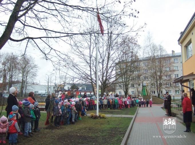 Lāčplēša dienas svinības “Zelta sietiņā“