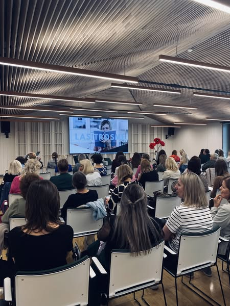 Konference "Lasītrosme: forums par brīvās lasīšanas metodi Latvijas skolās" 