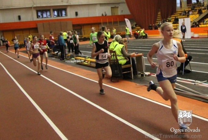 Mūsu vieglatlētiem 12 medaļas Latvijas čempionātā telpās