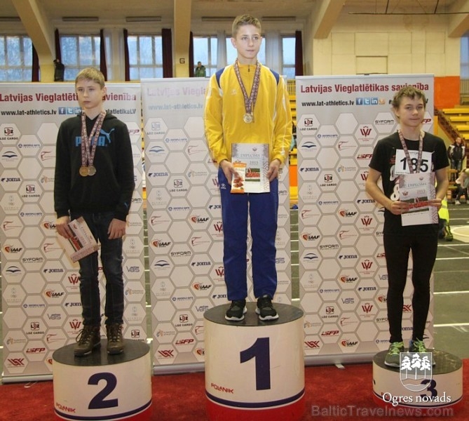 Mūsu vieglatlētiem 12 medaļas Latvijas čempionātā telpās
