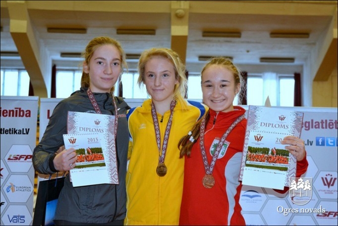 Mūsu vieglatlētiem 12 medaļas Latvijas čempionātā telpās