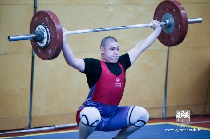 Ogres svarcēlāji - Latvijas čempioni un vicečempioni
