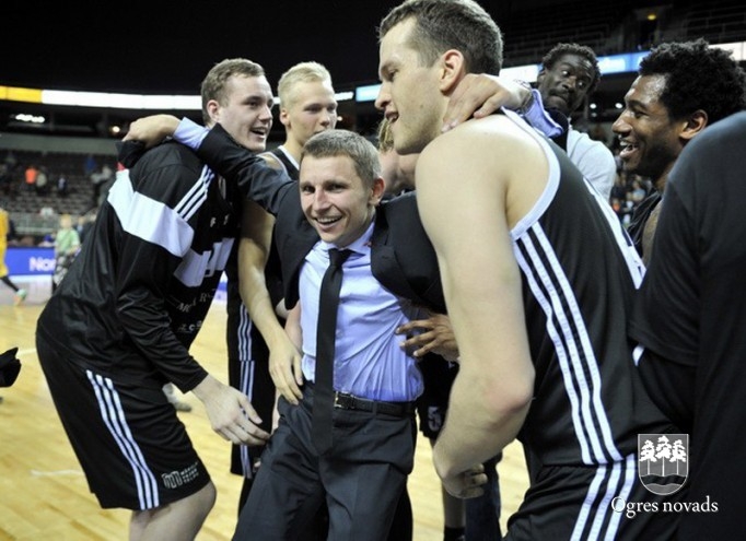 Ogres BS audzēkņiem Latvijas čempionāta zelts un sudrabs