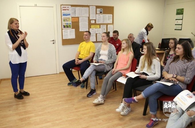 Ogres NSC lepojas ar saviem medaļniekiem