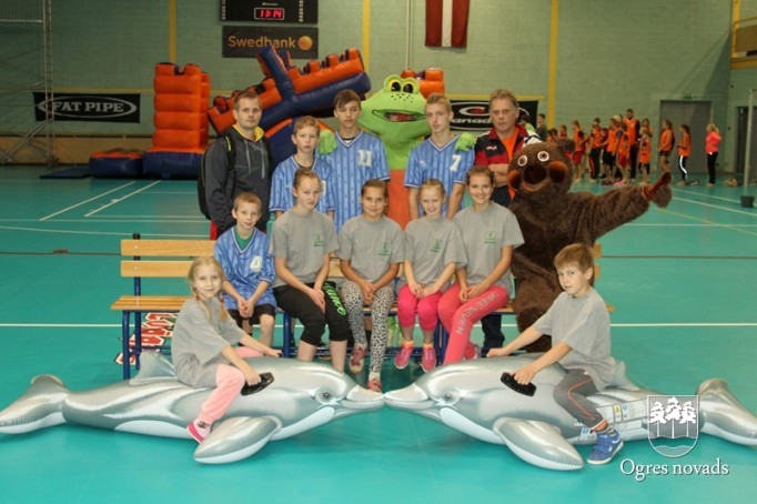 Ogres 1.vidusskolai 3.vietā sacensībās "Lieliskā balva 2014"