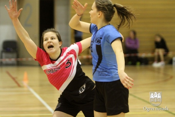 Ogres "Momenta" frisbijistes - Latvijas vicečempiones