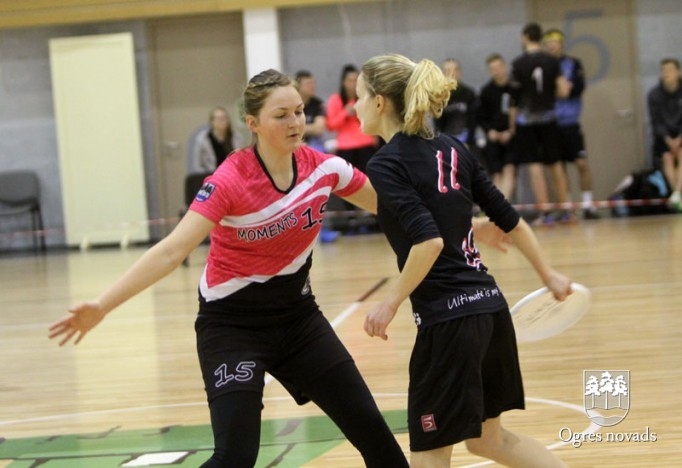 Ogres "Momenta" frisbijistes - Latvijas vicečempiones