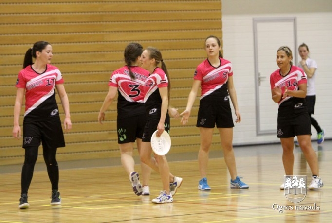 Ogres "Momenta" frisbijistes - Latvijas vicečempiones