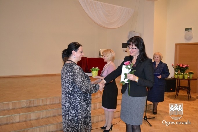 Apbalvoti Ogres novada novadpētniecisko darbu konkursa autori