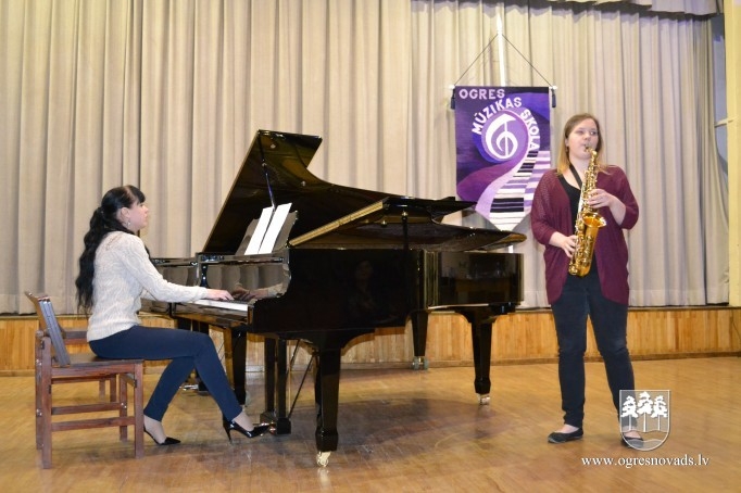 Skolēni aktīvi piedalās novadpētniecisko darbu konkursā