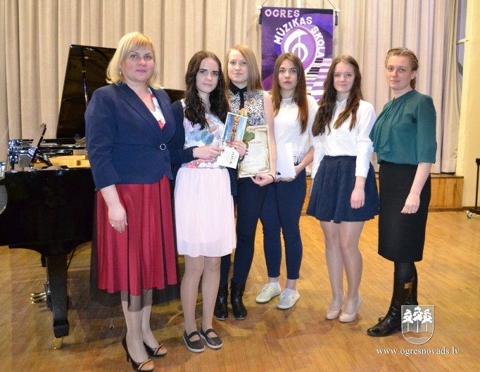 Skolēni aktīvi piedalās novadpētniecisko darbu konkursā
