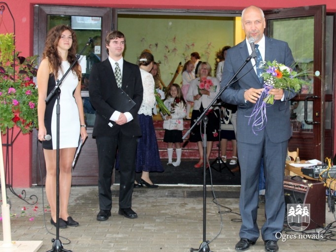 Novada lielākajās skolās mācības sākušās