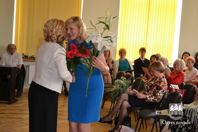 Ogres 1. vidusskola atzīmē 95 gadu jubileju