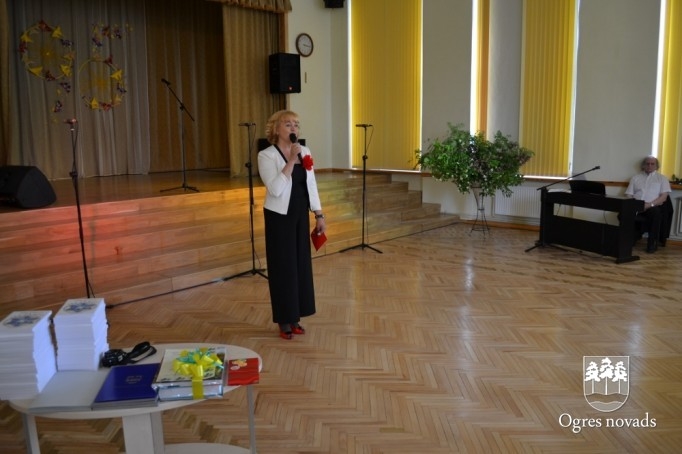 Ogres 1. vidusskola atzīmē 95 gadu jubileju