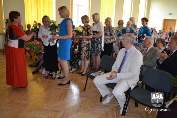 Ogres 1. vidusskola atzīmē 95 gadu jubileju