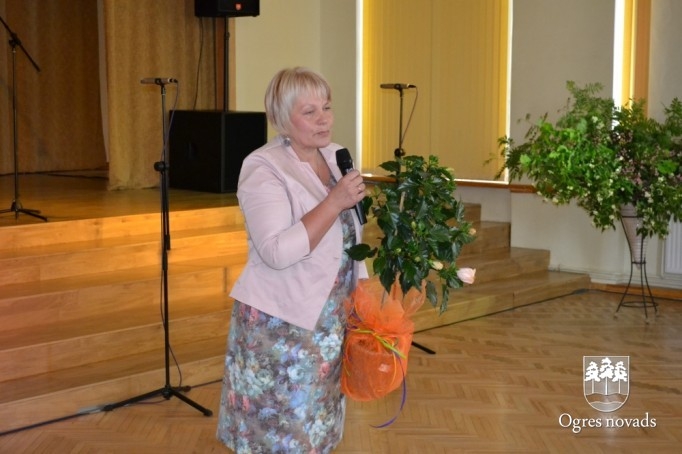 Ogres 1. vidusskola atzīmē 95 gadu jubileju