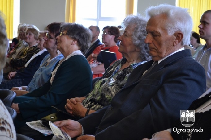 Ogres 1. vidusskola atzīmē 95 gadu jubileju