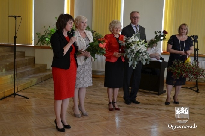 Ogres 1. vidusskola atzīmē 95 gadu jubileju