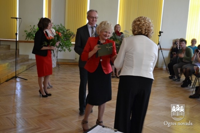 Ogres 1. vidusskola atzīmē 95 gadu jubileju