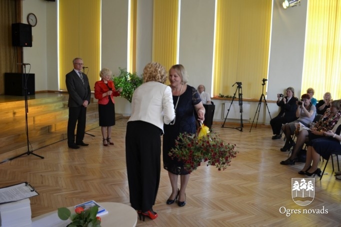 Ogres 1. vidusskola atzīmē 95 gadu jubileju
