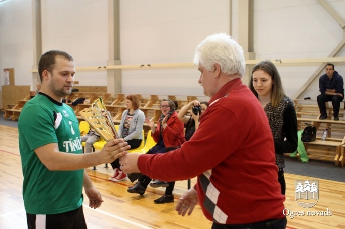 Ar "Ogres" uzvaru finišējis novada čempionāts volejbolā