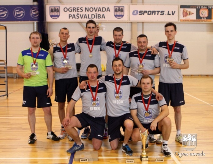 Ar "Ogres" uzvaru finišējis novada čempionāts volejbolā