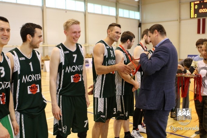 Finišējis Ogres novada čempionāts basketbolā