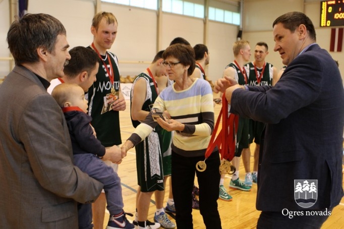 Finišējis Ogres novada čempionāts basketbolā