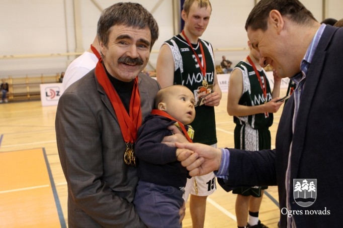 Finišējis Ogres novada čempionāts basketbolā
