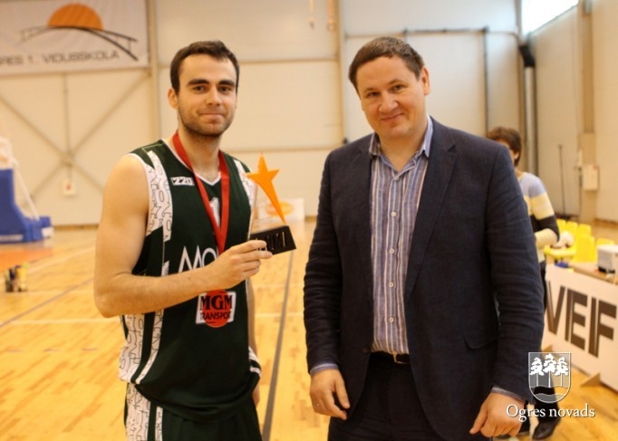 Finišējis Ogres novada čempionāts basketbolā