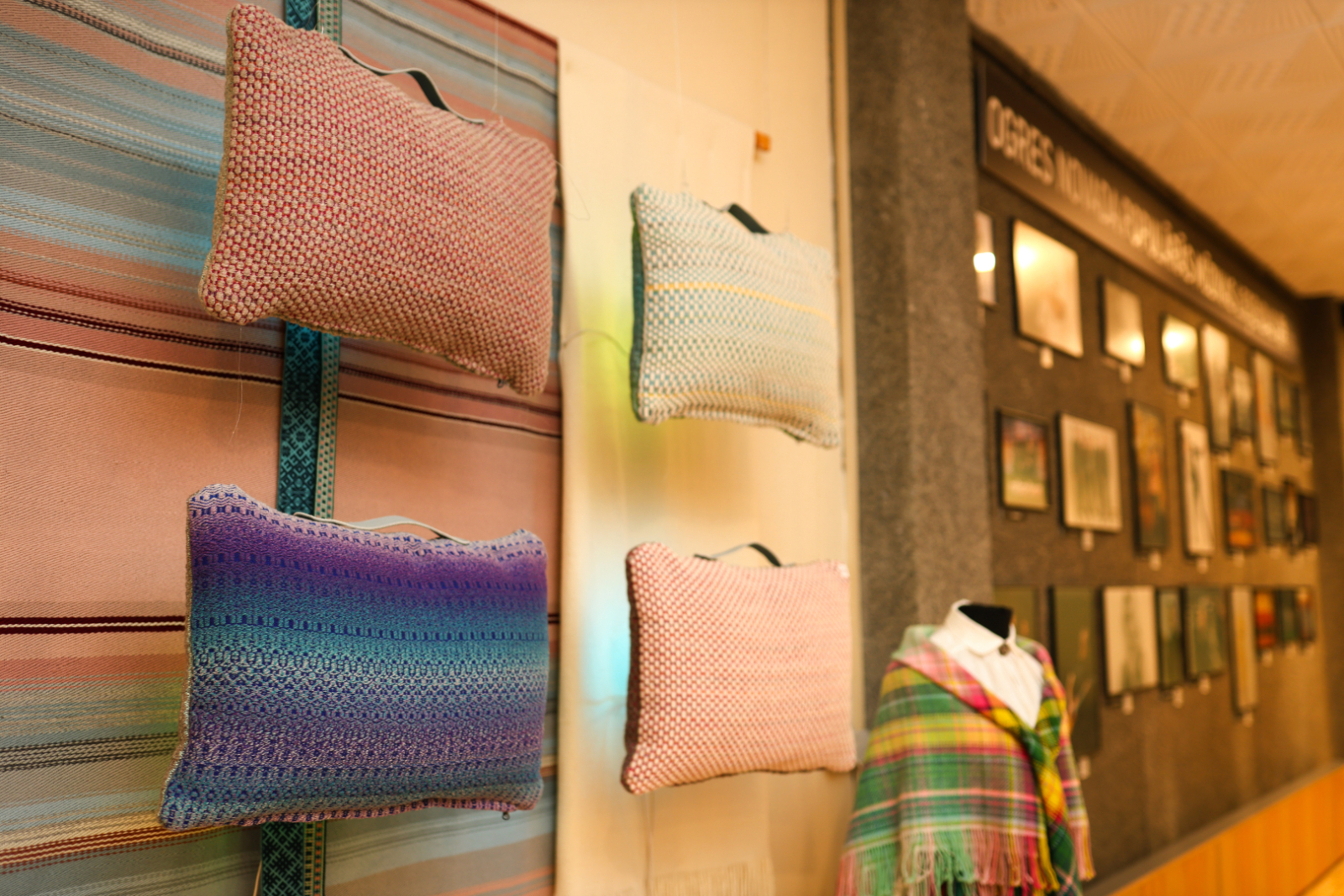 Tautas lietišķās mākslas studijas SAIVA jubilejas izstāde