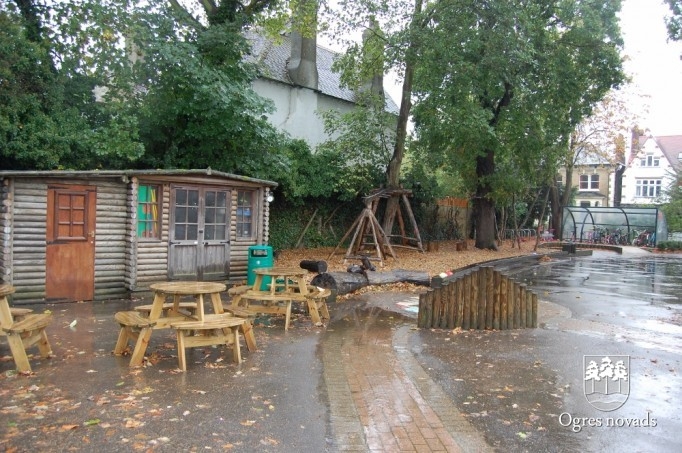 Ogres novada pašvaldības un izglītības iestāžu pārstāvji viesojās Lielbritānijā projekta „Outdoor Learning 4 All” ietvaros