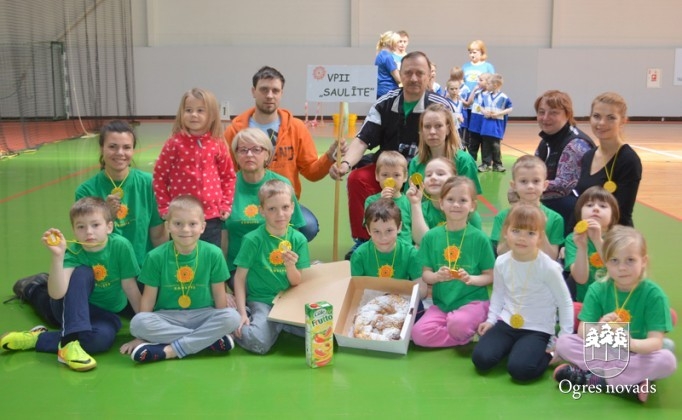 Bērnudārzu audzēkņi piedalās Sporta dienā