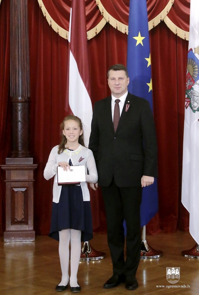 Ogrēniete Patrīcija Lagzdiņa sniegs uzrunu visai Latvijai